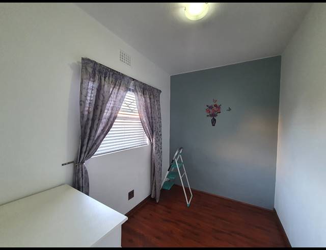 2 BEDROOM APARTMENT RENTED IN GLENLILLY